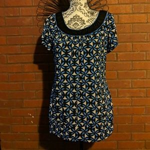 Maurices Geometric Design Carrrer Blouse